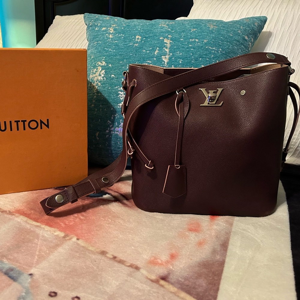 Louis Vuitton Lovkme Bucket Purse